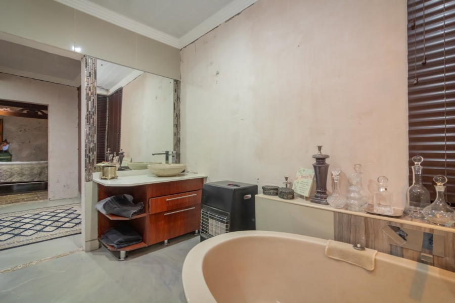 6 Bedroom Property for Sale in Elandia Free State